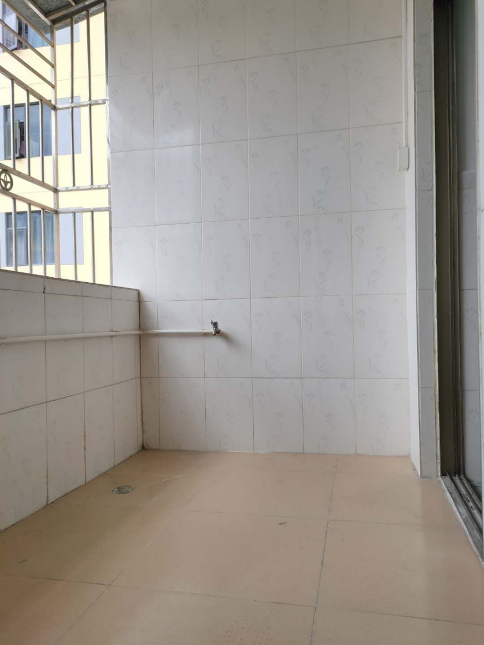 匯福豪居2期原始1房1廳，預售價52萬左右