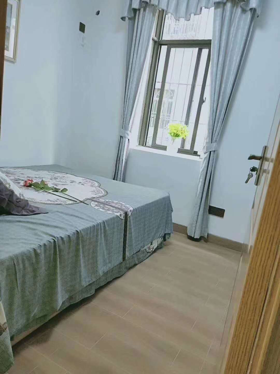 鴻川華府兩房特價68.8萬