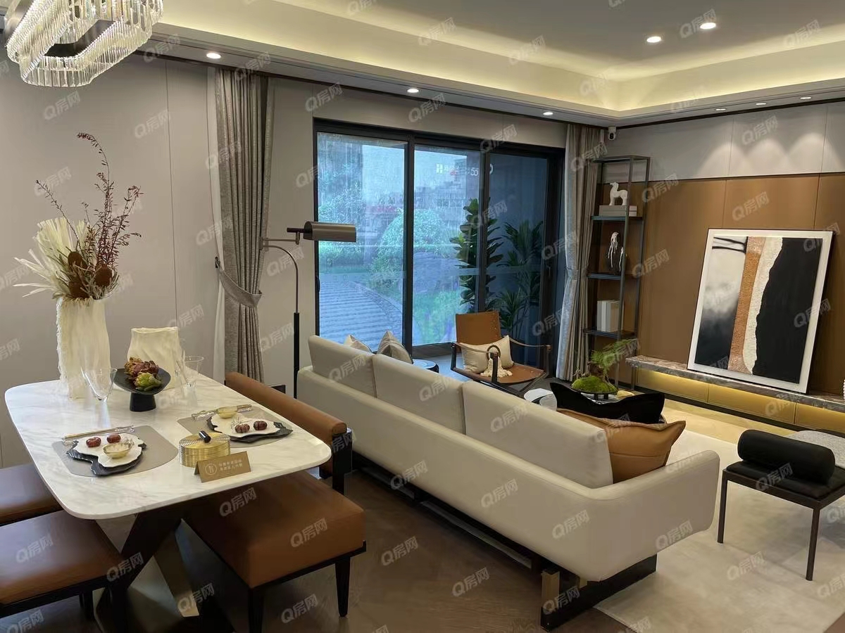 海倫堡玖悅云府-均價(jià)10500元/平