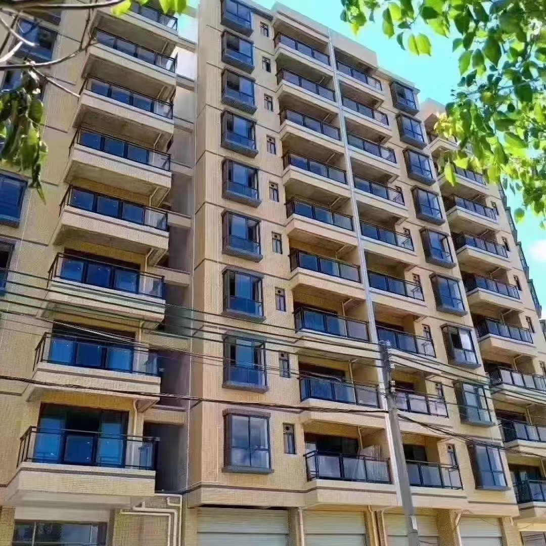 深圳龍華小產(chǎn)權房因為位置