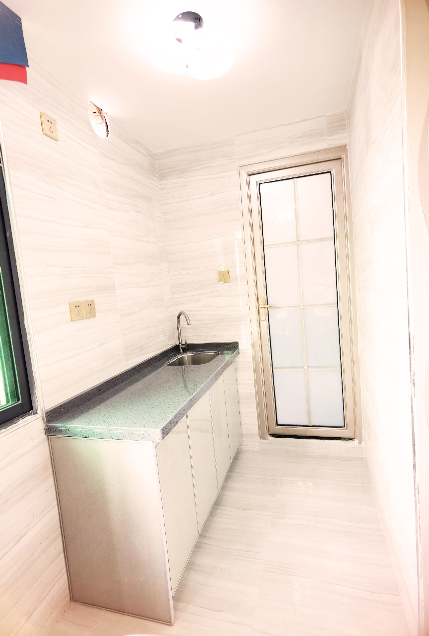 深圳石巖小產權房|上屋世紀.御景苑  33.8萬/套上屋北站，官