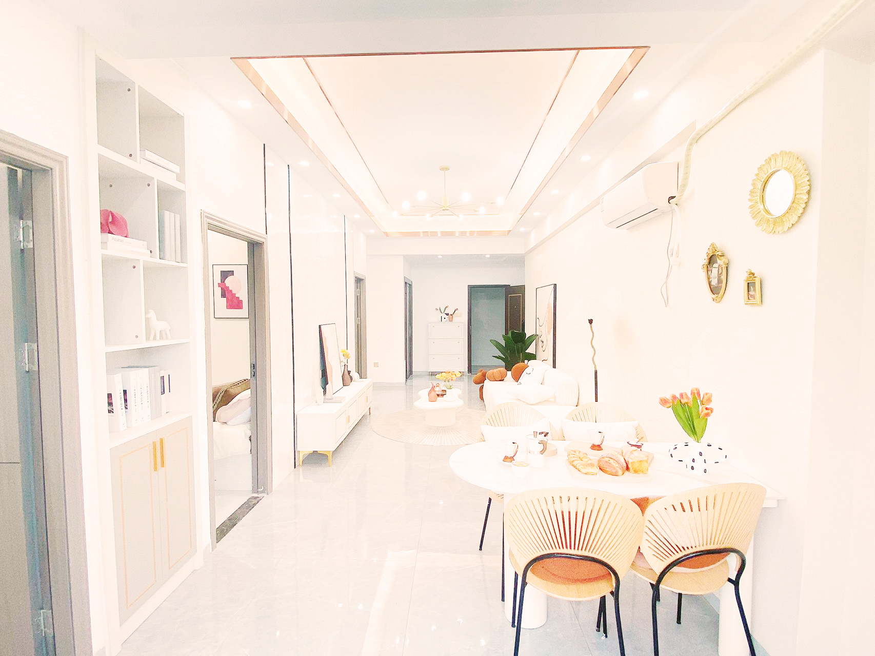 深圳石巖小產(chǎn)權(quán)房| 蔚藍(lán)花城 ，34.8萬/套